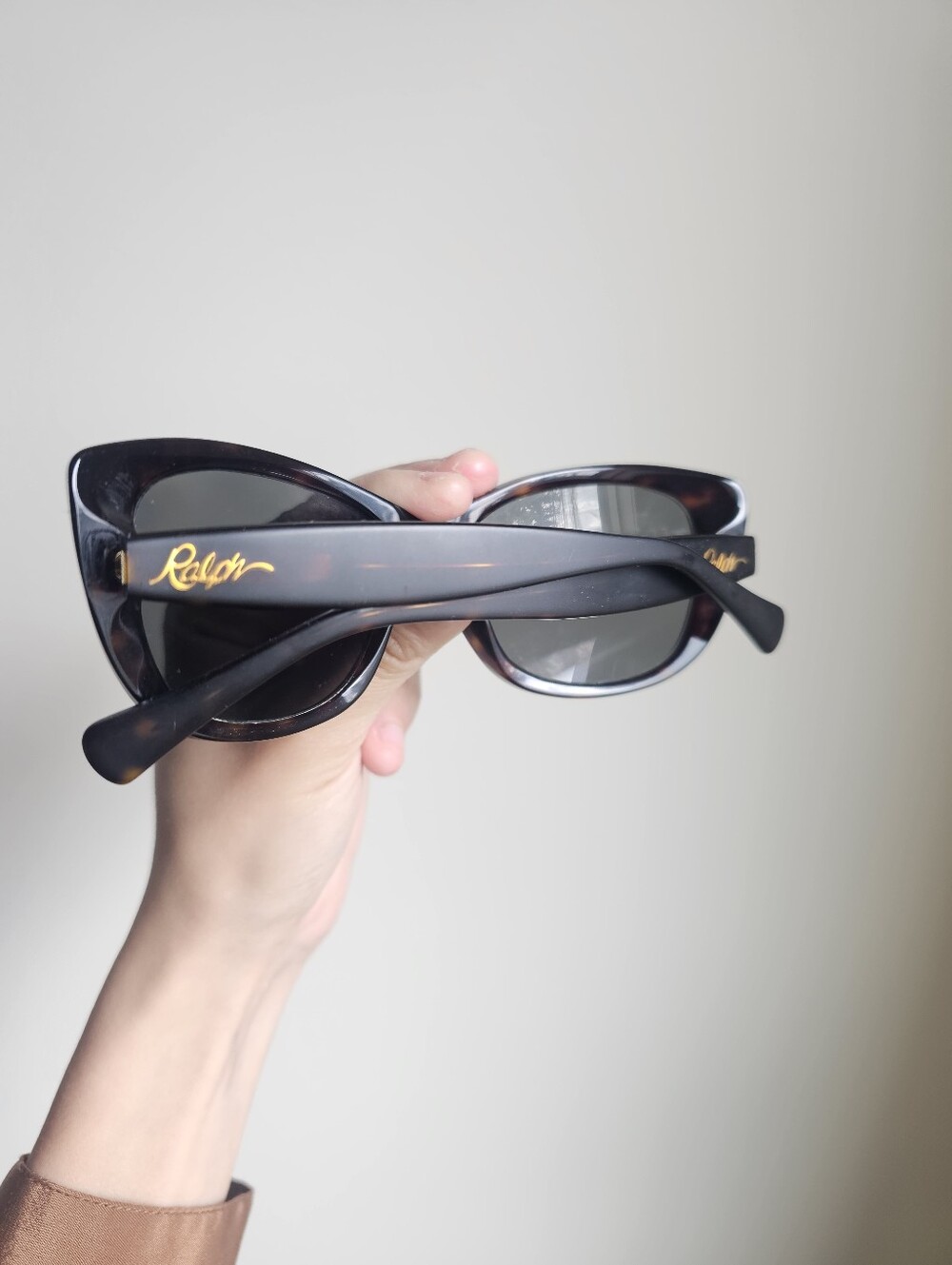 Ralph Lauren Brown Tortoiseshell Oversized Cat-Eye Sunglasses with Gold Logo